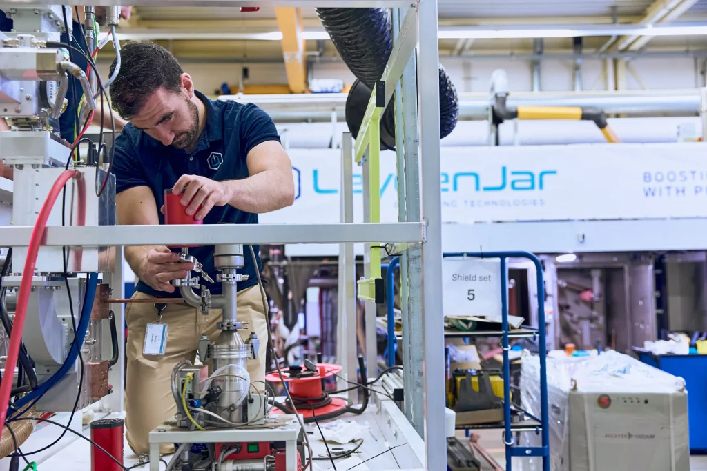 LeydenJar working on PECVD equipment